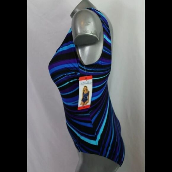 LengthWaves by Longevity Brands Women's One-Piece Swimsuit (Purple, 8) NWt - Picture 3 of 5